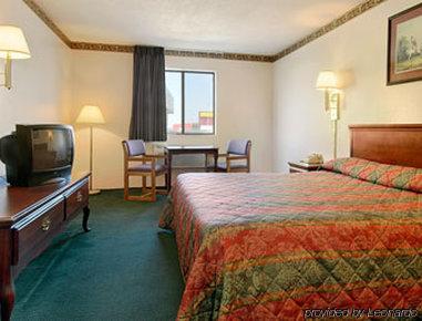 Hotel Super 8 by Wyndham Rock Port MO Pokój zdjęcie